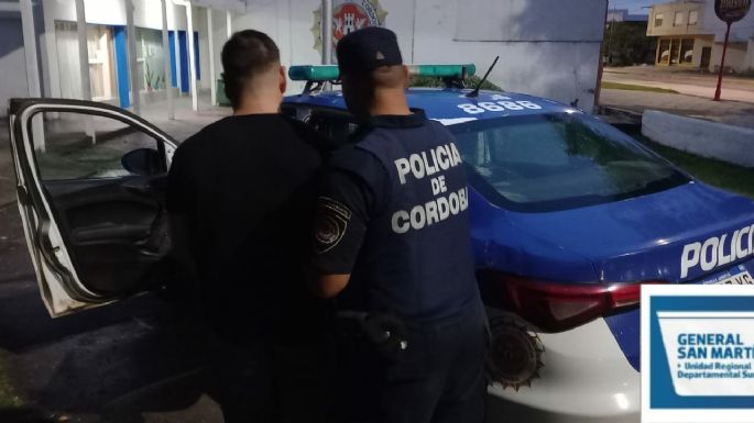 Una mujer debió accionar el botón antipánico contra su propio hijo