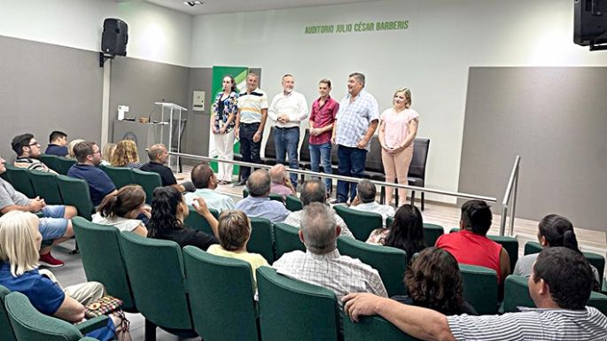 Accastello lanzó la Junta “Schiaretti presidente...”