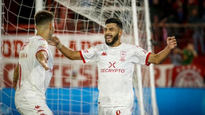Huracán juega en Montevideo
