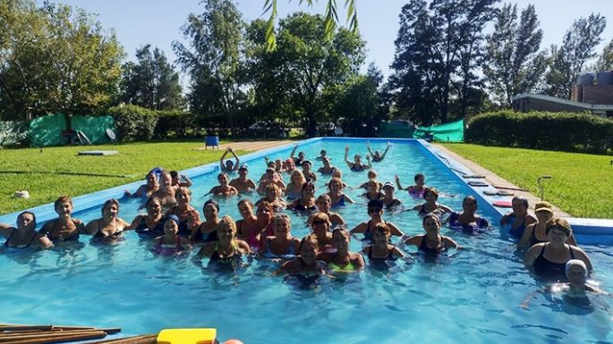 Unas 200 personas beneficiadas en el Aquagym