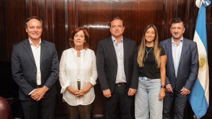 Se partió el Frente de Todos en el Senado y cinco legisladores lanzaron Unidad Federal