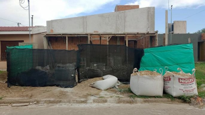 Murió al caer del techo de una obra en construcción en General Cabrera