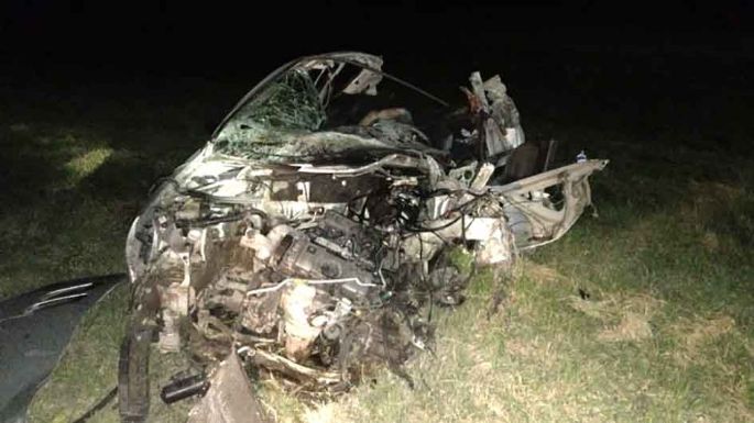 Perdió la vida un joven al embestir la parte trasera de un semirremolque