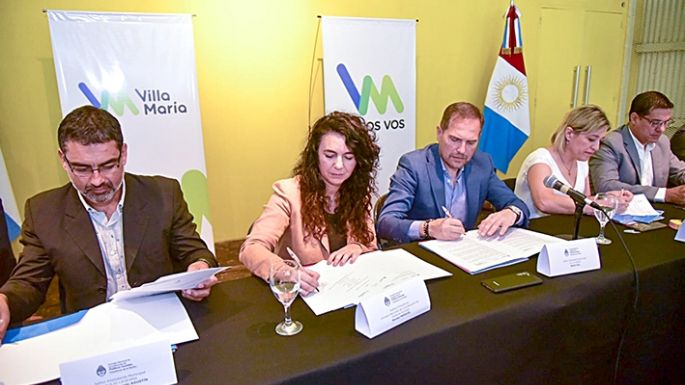 Cumbre de 59 intendentes en la Villa