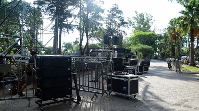 El Parque recibe a los Carnavales Gigantes