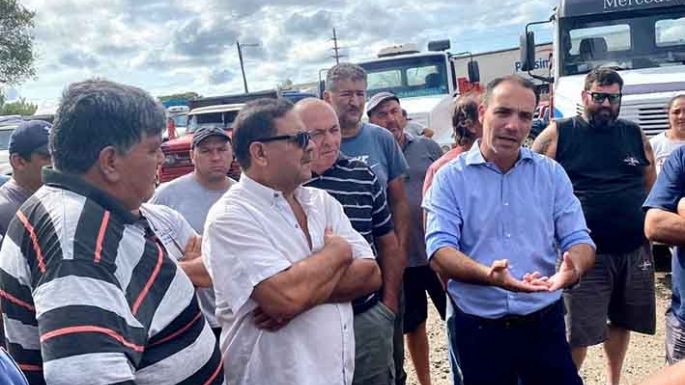 Areneros: habilitación para los camiones