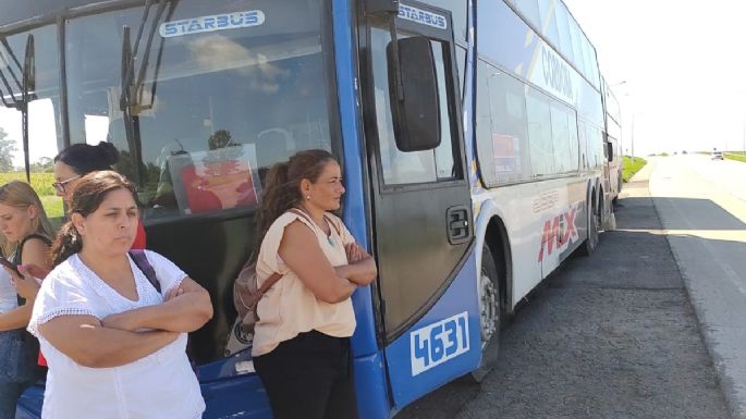 Una más y van: Un Coata Córdoba se rompió apenas ingresó a la autopista