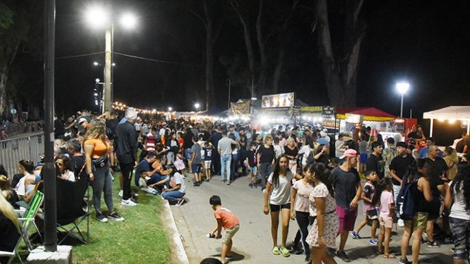 Los Carnavales: una ofrenda de la gente a su gente