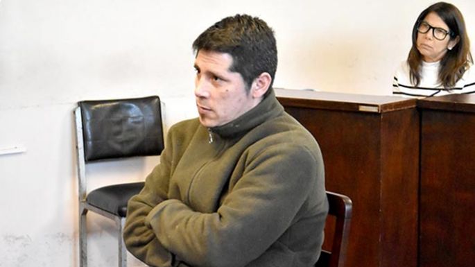 Dos años de prisión y declaración de reincidencia para un violento