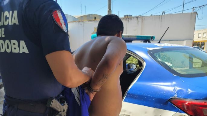 Un joven detenido tras robarle el celular a una mujer en la calle