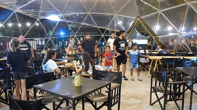 Biermania: la propuesta gastronómica y musical que sintoniza con el Festival