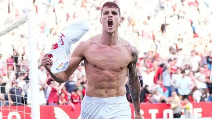 Sevilla ganó con goles de Ocampos y Lamela