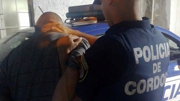 Un hombre amenazó  a su padre de 79 años