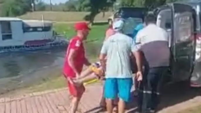 Salvaron la vida de un hombre sin signos vitales a bordo de una balsa