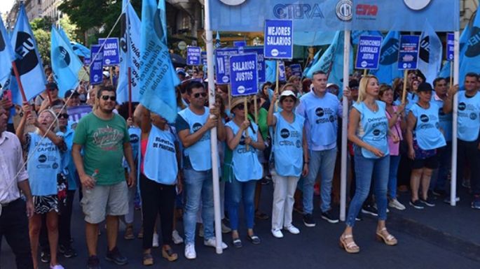 Por “una remuneración justa que  nos permita vivir dignamente”
