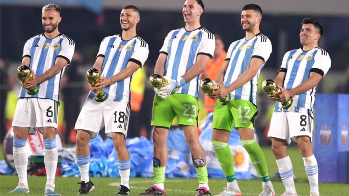 Messi vivió una noche mágica con los hinchas rendidos a sus pies