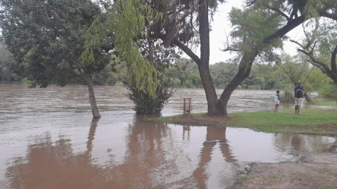 Varios sectores afectados por la crecida del río Ctalamochita