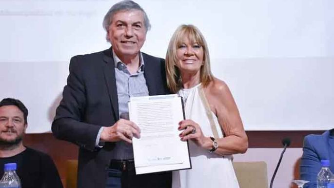 Firmaron por la obra del Centro de Desarrollo Infantil