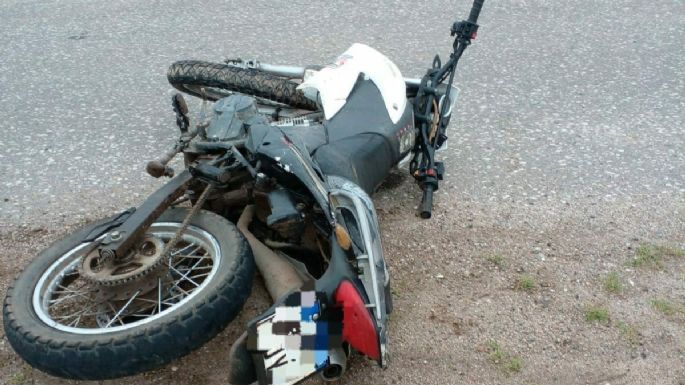 Motociclista con lesiones graves tras perder el control y caer de su rodado