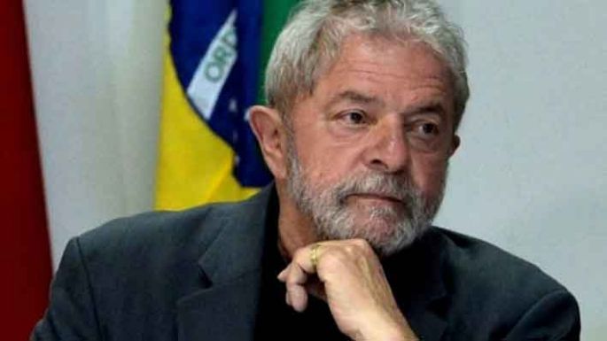 Lula se recupera de una neumonía