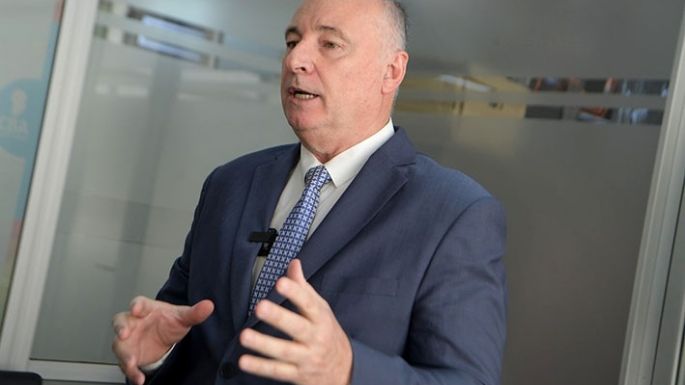 Accastello pidió un encuentro urgente con  De Mendiguren por la importación de insumos