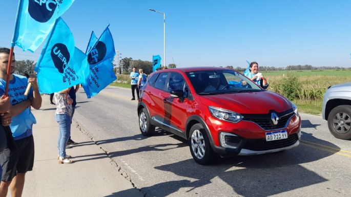 Docentes visibilizaron sus reclamos en la Autopista