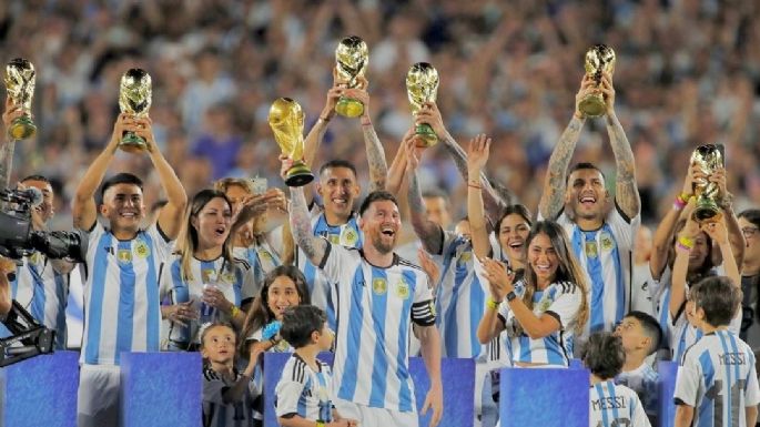 La selección argentina sigue el festejo mundialista y hoy se enfrenta a Curazao