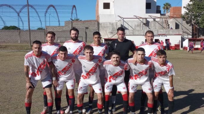 Yrigoyen y Rivadavia se presentaron con goleadas