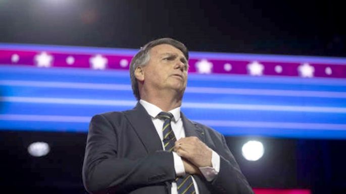 Investigan a Bolsonaro por ingresar joyas sin pagar impuesto