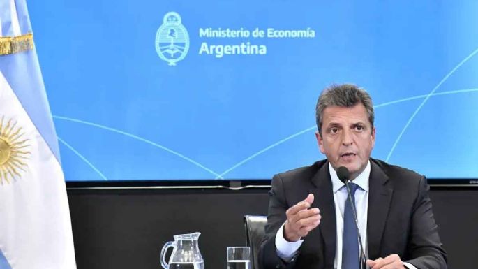 Massa anunció el canje de la deuda en pesos tras acuerdo con bancos