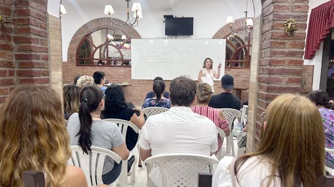“La educación es el pilar de la sociedad”