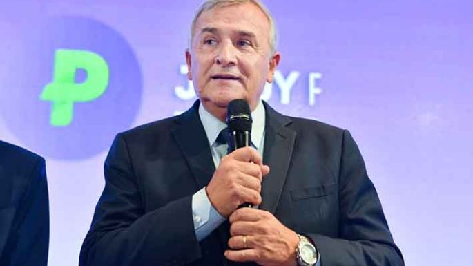 Morales acusa a Macri de querer debilitar a la UCR