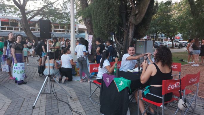 8M: desde Plaza Centenario, inició la movilización por los derechos de las mujeres