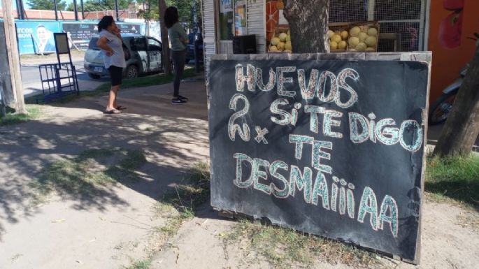 El curioso cartel de una verdulería para promocionar grandes precios