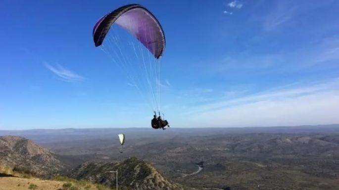 Un turista sufrió lesiones al caer mientras aterrizaba con un parapente