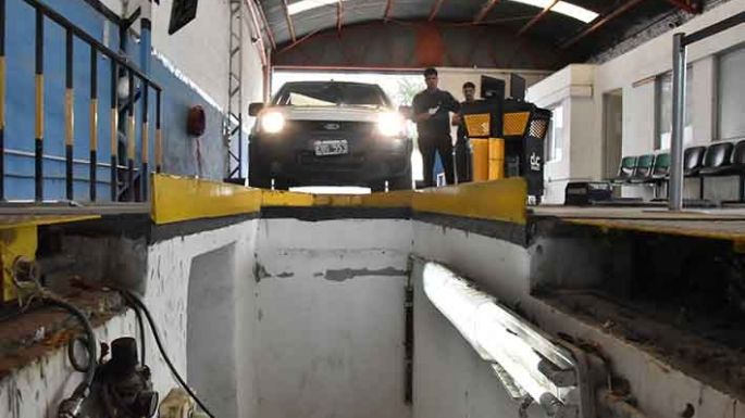 Entre el 13 y el 18% de los autos que se inspeccionan no tienen la aprobación