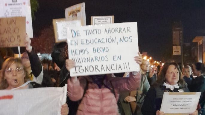 Banderazo y movilización en rechazo a la conciliación obligatoria