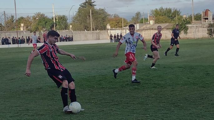 [Videos] Alumni iguala sin goles tras el primer tiempo en Las Varillas