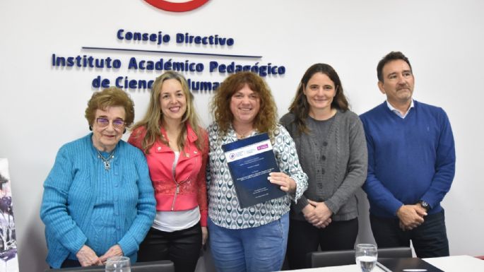 Se graduó la primera doctora del Instituto de Humanas en la UNVM
