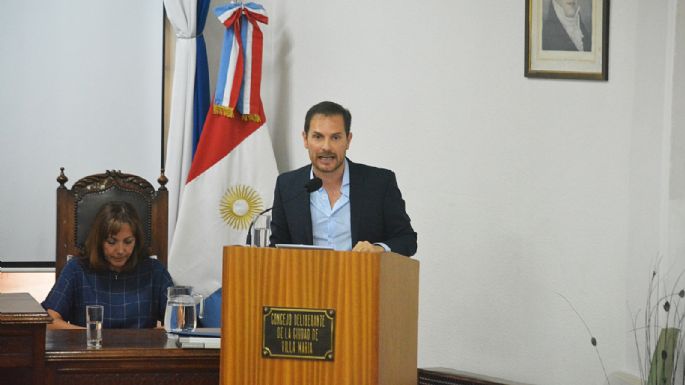 Martín Gill se fue a Reino Unido a participar de un simposio