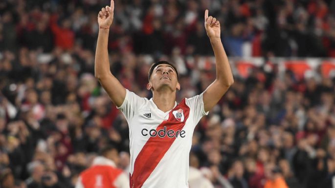 Con carácter, River le ganó al Cristal en una noche "caliente"