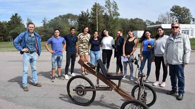 La UNVM trabaja en un triciclo eléctrico