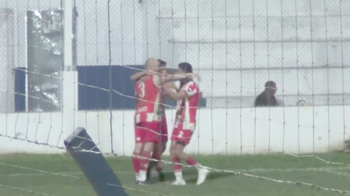 Los Zorros y la Uni, adentro