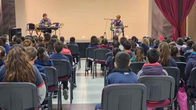 Rock con las escuelas