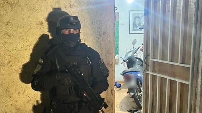 Una pareja detenida tras cerrar un “kiosco” de drogas