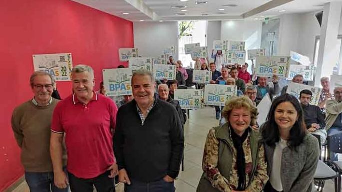 Busso entregó aportes por 11,5 millones de pesos