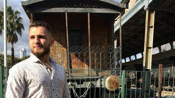 Murió un joven de 25 años tras un choque entre un auto y una moto