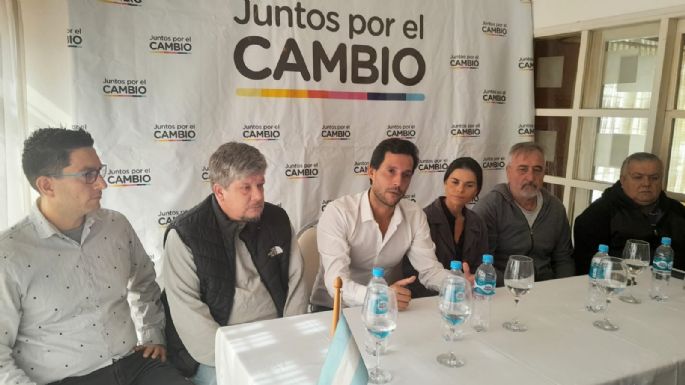[Vídeo] Juntos por el Cambio y Libertarios firmaron un convenio en Villa Nueva