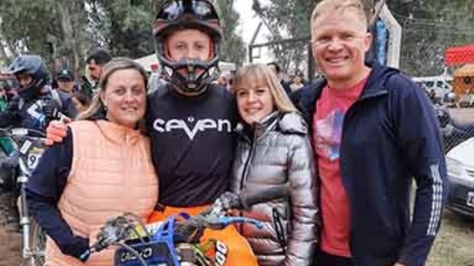 Cinco triunfos en enduro y motocross