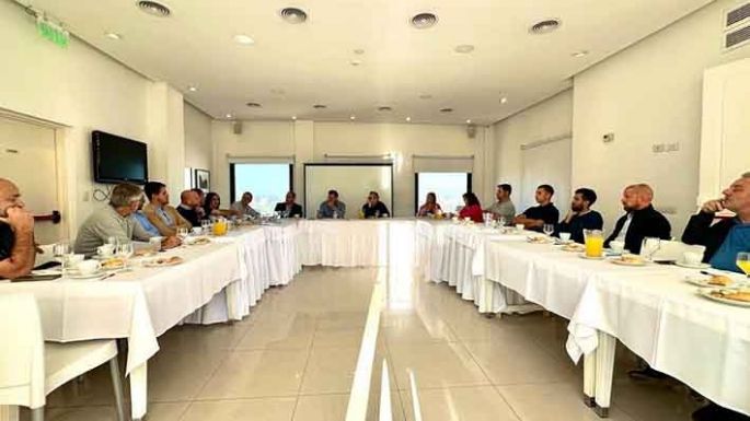 Desarrollistas plantearon el malestar por la dificultad para avanzar en obras